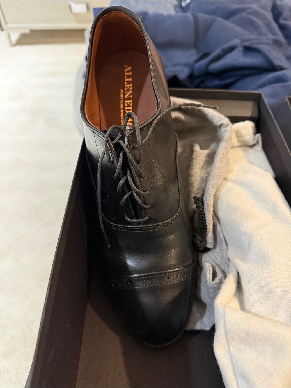 NEVER WORN! Allen Edmonds Black Cap-Toe Oxford Dress Shoe